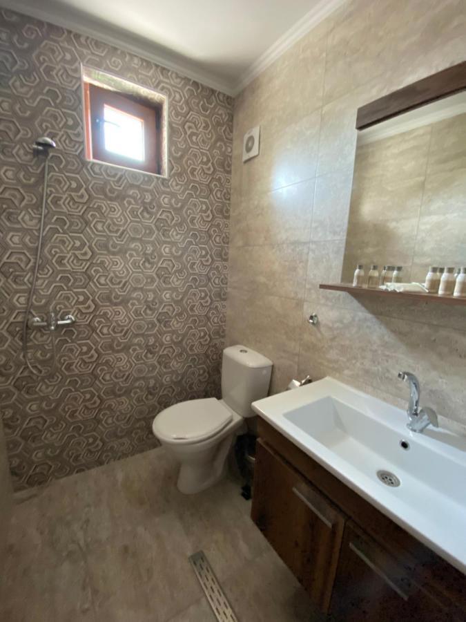 Villa Aqua Family Hotel Burgas Exterior photo